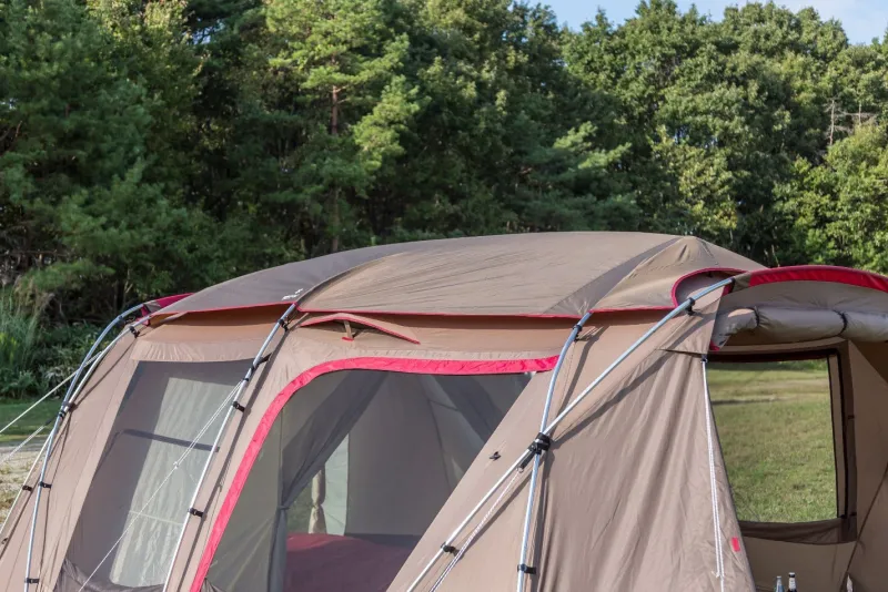 Outlet Land Lock Shield Roof 4-6 Person|Tent Accessories