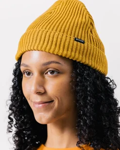 New Pe/Co Knit Cap Accessories