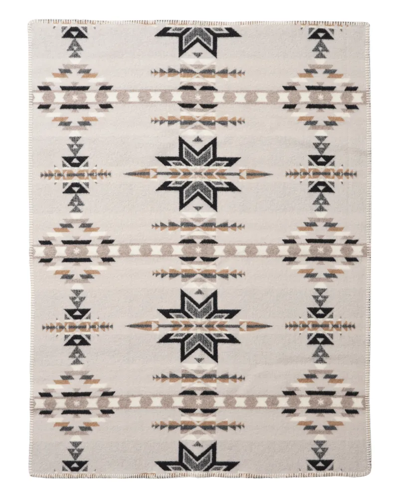 Online x Pendleton Blanket Accessories