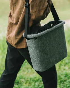 Hot Takubako in Brown Carry Cases|Storage