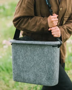 Hot Takubako in Brown Carry Cases|Storage